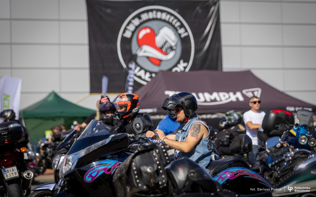 Motoserce 2025 w Politechnice Białostockiej. Udało się zebrać 122 litry krwi.