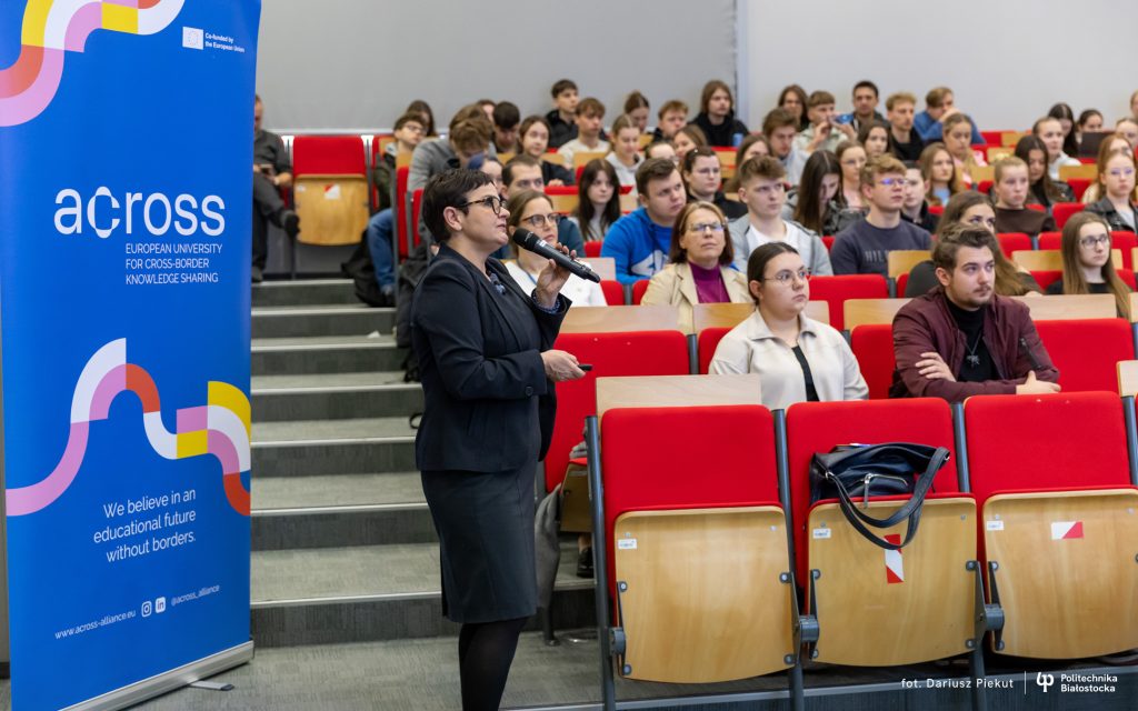 ACROSS Student’s Fair Day at Bialystok University of Technology. Students learned about new mobility opportunities and the offer of the Across European University