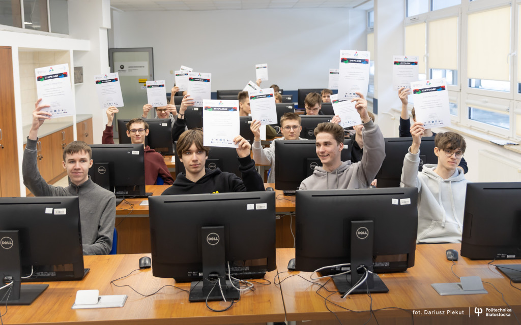 XXXIII Olimpiada Informatyczna w Politechnice Białostockiej z udziałem uczniów z najlepszych białostockich liceów i techników