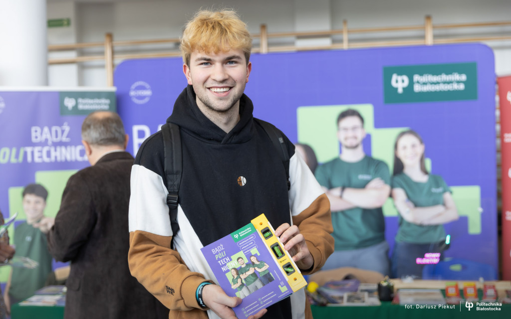Politechnika Białostocka z wizytą u uczniów w Ełku. Ostatni przystanek w ramach Uczelnie w Powiecie 2026