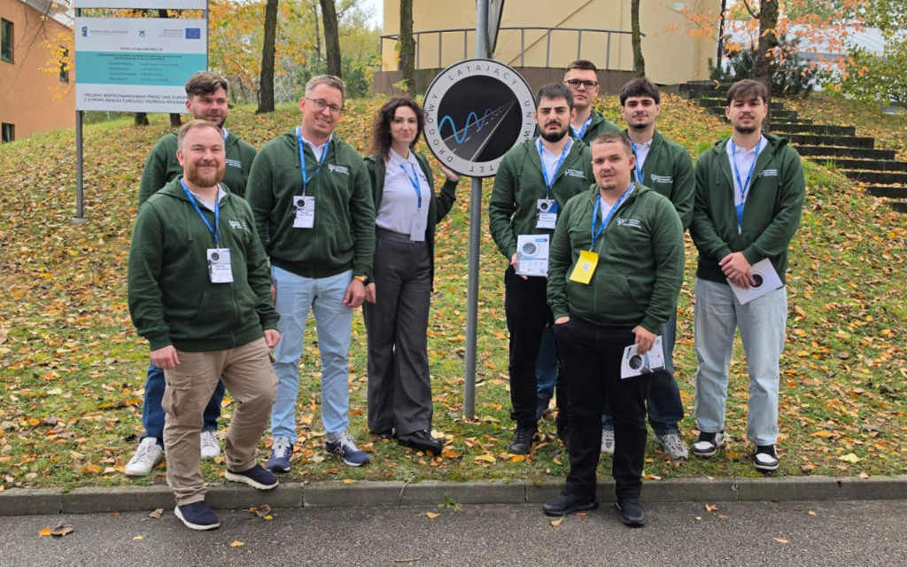 2026-10-26-Latający-Uniwersytet-Drogowy-fot-WBiNŚ-PB