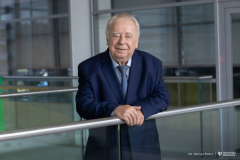 prof. dr hab. inż. Jan Dorosz – Wydział Elektryczny-fot-Dariusz-Piekut