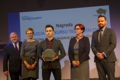 Gala Konkursu Technotalent 2018 - Nagroda z okazji 5-lecia Konkursu Technotalent, firma Photon Entertainment nagrodzona za skuteczną komercjalizację