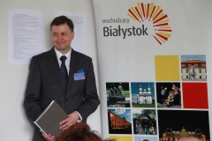 Dr hab. inż. arch. Bartosz Czarnecki, prof. PB. Konferencja Bauhaus na Wydziale Architektury PB
