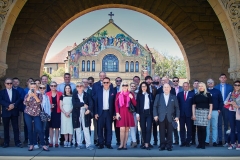 Prof. Lech Dzienis wziął udział w sympozjum na Uniwersytecie Stanforda