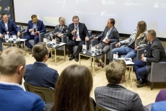 Politechnika Białostocka na Wschodnim Kongresie Gospodarczym, absolwenci Politechniki Białostockiej: założyciel Mad Bicycles Adam Zdanowicz, prezes Elastic Cloud Solutions Łukasz Skłodowski oraz dyrektor Białostockiego Parku Naukowo-Technologicznego Anna Daszuta-Zalewska.