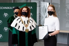 Super Student Anna Wrona