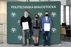 Laureaci konkursu i p. Wanda Busłowicz, żona ś.p. prof. Mikołaja Busłowicza