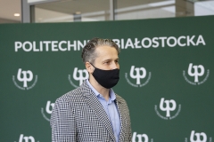 Prorektor ds. studenckich Jarosław Szusta