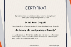 Certyfikat Nagrody Inteligentnego Rozwoju dla dr. inż. R.-Gradzkiego. 2021 r.