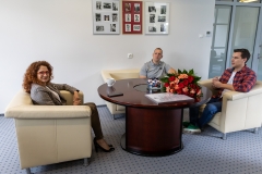 Wojciech Nowicki przyjął gratulacje od Rektor Politechniki Białostockiej prof. PB Marty Kosior-Kazberuk, fot. Katarzyna Cichoń, Politechnika Białostocka (3)