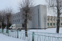 Miedniki Królewskie. Politechnika Białostocka zawiozła dary do gimnazjum, fot. Politechnika Białostocka