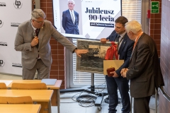 90-lecie prof. Tadeusza Kaczorka na Wydziale Elektrycznym PB fot. Piotr Awramiuk Politechnika Białostocka