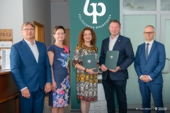 Od lewej: Piotr Borkowski, Jolanta Pauk, Marta Kosior-Kazberuk, Jan Perkowski, Piotr Matusiak