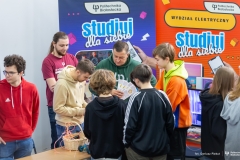 2023.01.17 Targi Edukacyjne w II LO fot.Dariusz Piekut PB