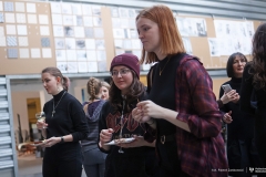 Wernisaż prac Ewy Niewiarowskiej w Galerii Studenckiej WA PB. 20.03.2024 r. fot. Paweł Jankowski/PB (16)