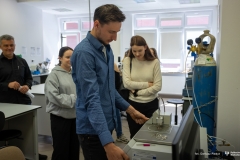 2024-05-09-Dzień-otwartych-laboratoriów-w-Instytucie-Inżynierii-Środowiska-i-Energetyki-WBiNŚ-fot-Dariusz-Piekut
