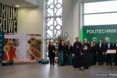 2024-12-19-Spotkanie-Wigilijne-Pracownikow-Studentow-Politechniki-Bialostockiej-fot-Iryna-Mikhno-PB-81