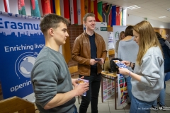 2025-03-03-Erasmus-Days-WBiNŚ-i-WIZ-fot-Dariusz-Piekut