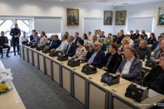 2025-04-17-Pani-Rektor-dziekuje-studentom-stypendia-MNiSW-fot-Iryna-Mikhno-PB-15