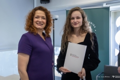 2025-04-17-Pani-Rektor-dziekuje-studentom-stypendia-MNiSW-fot-Iryna-Mikhno-PB-19