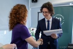 2025-04-17-Pani-Rektor-dziekuje-studentom-stypendia-MNiSW-fot-Iryna-Mikhno-PB-24