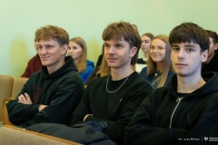 2025-10-06-rozklad-jazdy-WIZ-fot-Iryna-Mikhno-PB