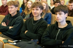 2025-10-06-rozklad-jazdy-WIZ-fot-Iryna-Mikhno-PB
