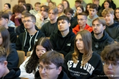 2025-10-06-rozklad-jazdy-WIZ-fot-Iryna-Mikhno-PB