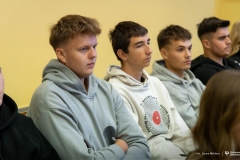 2025-10-06-rozklad-jazdy-WIZ-fot-Iryna-Mikhno-PB