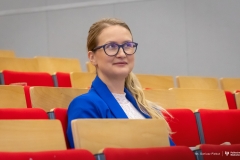 2025-10-08-Absolwenci-PB-dzielą-się-doświadczeniami-zawodowymi-w-sesji-Erasmus+-InnHUB-fot-Dariusz-Piekut-PB