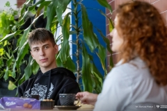 2025-11-19-Kawka-z-Profesorem-fot-Dariusz-Piekut-PB