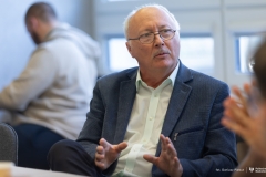 2025-11-19-Kawka-z-Profesorem-fot-Dariusz-Piekut-PB