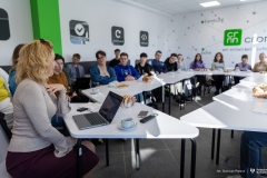 2025-11-19-Kawka-z-Profesorem-fot-Dariusz-Piekut-PB