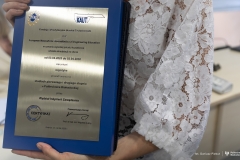 2025-11-20-Senat-PB-wręczenie-certyfikatów-KAUT-fot-Dariusz-Piekut-PB