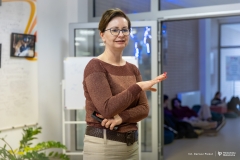 2025-12-03-Kawka-z-Profesorem-fot-Dariusz-Piekut-PB