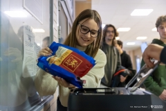 2025-12-03-Kawka-z-Profesorem-fot-Dariusz-Piekut-PB