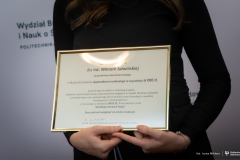 2025-12-19-WBiNŚ-stypendia-dla-studentów-biotechnologii-fot-Iryna-Mikhno-PB