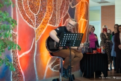 2026-01-21-koncert-prorektora-ds-studenckich-dla-WOŚP-fot-Iryna-Mikhno-PB