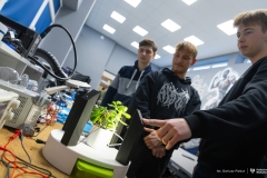 2026-01-29-Projekty-studentów-I-roku-mechatroniki-i-AiR-fot-Dariusz-Piekut-PB