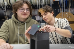 2026-01-29-Projekty-studentów-I-roku-mechatroniki-i-AiR-fot-Dariusz-Piekut-PB