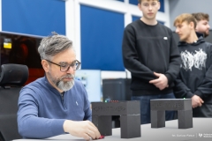 2026-01-29-Projekty-studentów-I-roku-mechatroniki-i-AiR-fot-Dariusz-Piekut-PB