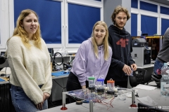 Projekty-studentów-I-roku-mechatroniki-i-AiR-fot-Maciej-Giedrojć-Juraha-PB