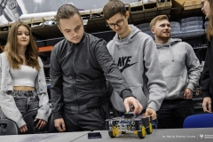 Projekty-studentów-I-roku-mechatroniki-i-AiR-fot-Maciej-Giedrojć-Juraha-PB