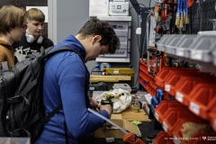 Projekty-studentów-I-roku-mechatroniki-i-AiR-fot-Maciej-Giedrojć-Juraha-PB