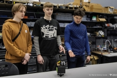 Projekty-studentów-I-roku-mechatroniki-i-AiR-fot-Maciej-Giedrojć-Juraha-PB