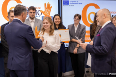 2026-03-27- WIZ-HI-HUMAN-RESILIENT-SUSTAIN INNOVATOR 5.0-fot-Iryna-Mikhno-PB