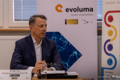 2026-03-27- WIZ-HI-HUMAN-RESILIENT-SUSTAIN INNOVATOR 5.0-fot-Iryna-Mikhno-PB