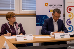 2026-03-27- WIZ-HI-HUMAN-RESILIENT-SUSTAIN INNOVATOR 5.0-fot-Iryna-Mikhno-PB