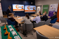 2026-03-27- WIZ-HI-HUMAN-RESILIENT-SUSTAIN INNOVATOR 5.0-fot-Iryna-Mikhno-PB